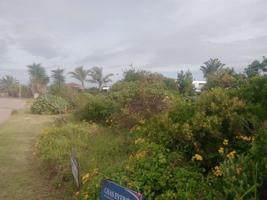 Commercial Property for Sale in Wavecrest Eastern Cape